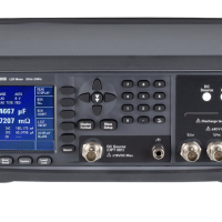 E4980BL LCR de Precisión 20 Hz a 300 kHz / 500 kHz / 1 MHz